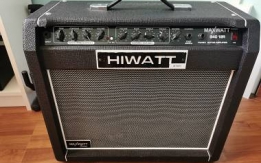 AMPLIFICATORE PER CHITARRA Hiwatt G40 12R