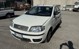 Autocarro Fiat Punto Van