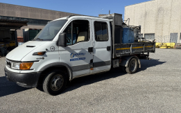 Autocarro ribaltabile Iveco Daily (35C11A)