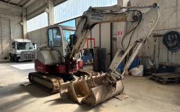 Escavatore cingolato Takeuchi mod. TB153FR
