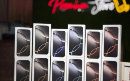 iPhone 16 Pro Max, iPhone 16 Pro, iPhone 16, Samsung