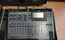 MIXER DIGITALE Behringer X32