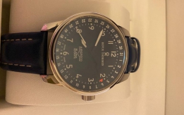 Revue thommen airspeed aviator