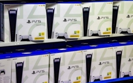 Sony PlayStation PS5, SONY PS5 €400 iPhone 12 Pro Max 530 EU